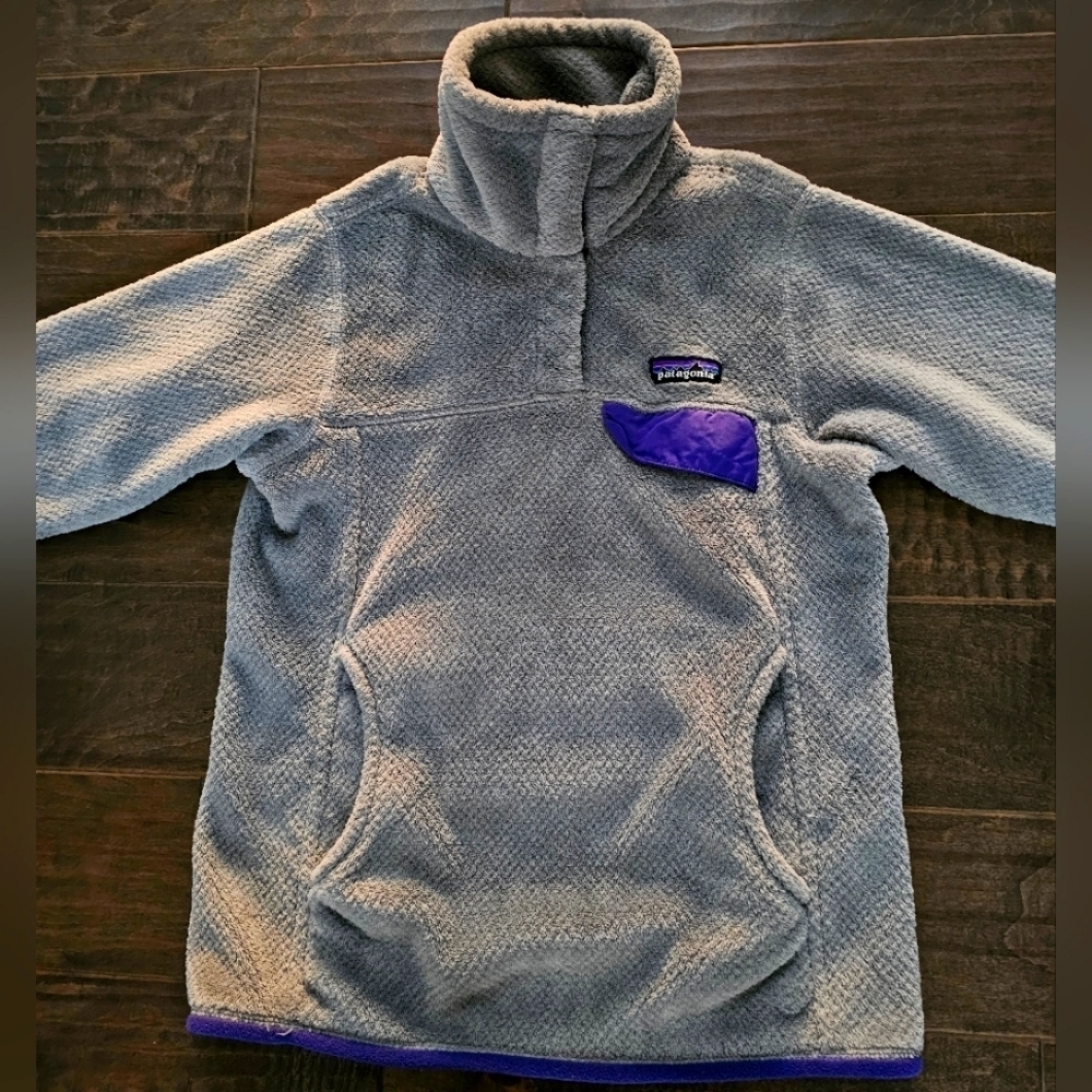Patagonia Women's Pullover sz xs - Picture 2 of 6